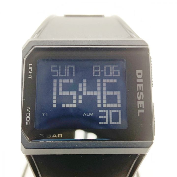 DIESEL ディーゼル デジタル クォーツ DZ-1918 ブラック - 中古