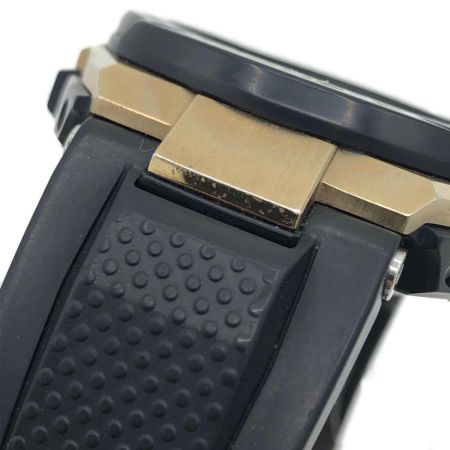  CASIO カシオ 腕時計 メンズ G-SHOCK 5524 ブラック x ゴールド