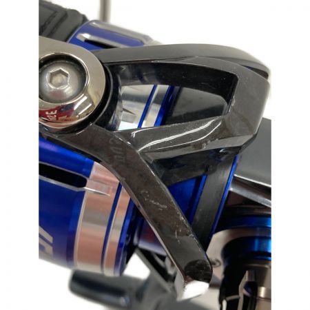  DAIWA ダイワ SALTIGA 15ソルティガ 5000H スピニングリール 059557