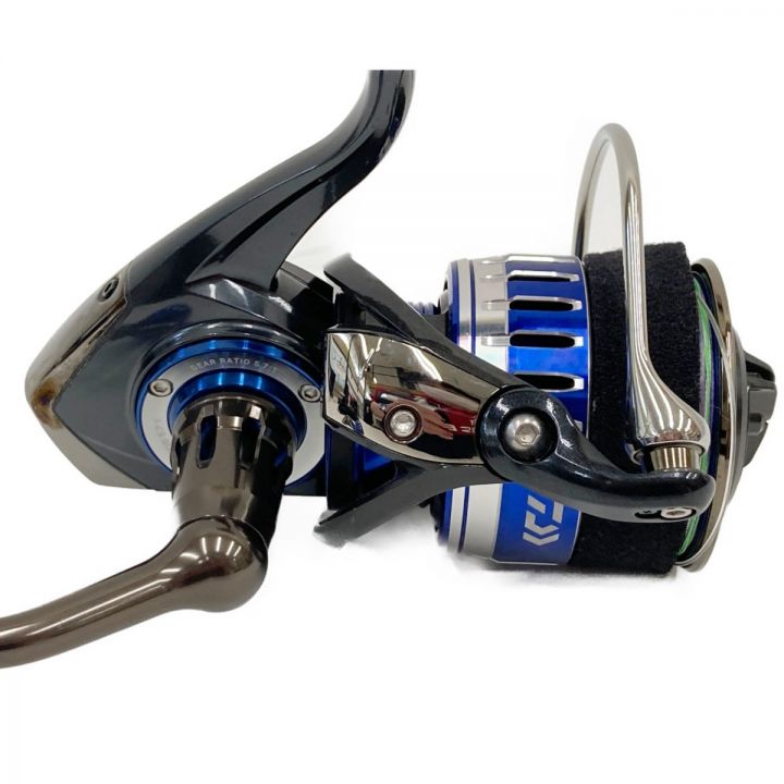 DAIWA ダイワ SALTIGA 15ソルティガ 5000H スピニングリール 059557｜中古｜なんでもリサイクルビッグバン