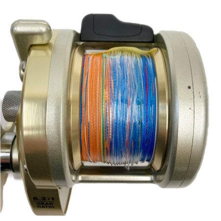  SHIMANO シマノ OCEA JIGGER 03オシアジガーEV2500 RH29(01773 ジギング用ベイトリール 