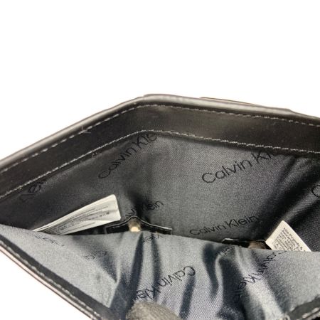  Calvin Klein カルバンクライン トライフォールド ウォレット 二つ折り財布 K60K608906 ブラック