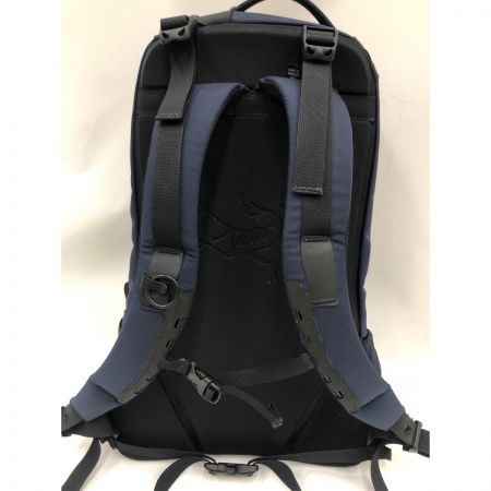  ARC'TERYX アークテリクス バッグ リュック ARRO22 ブラック×ネイビー