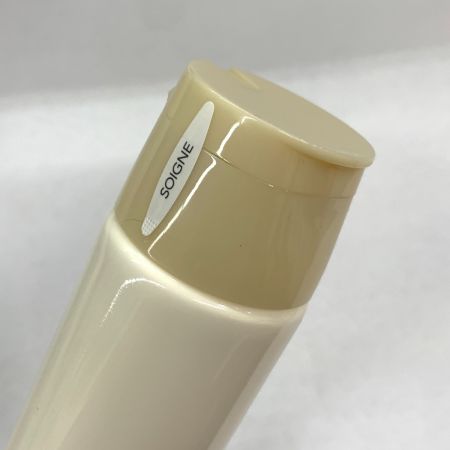   SOIGNE ソワーニュ モイストクリーミィ クレンザー M 洗顔料 未開封品