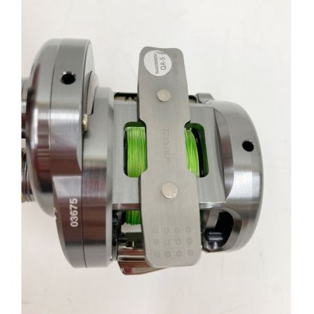  SHIMANO シマノ CALCUTTA CONQUEST 17カルカッタコンクエスト BFSHG 右 03675  ベイトリール