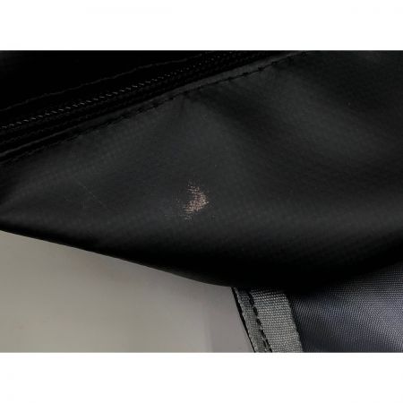  LARKINS バッグ リュック ブラック