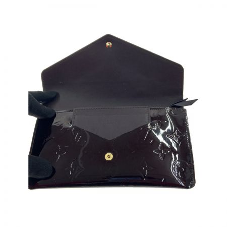  LOUIS VUITTON ルイヴィトン モノグラム ヴェルニ ポルトフォイユ ジャンヌ レディース 二つ折り長財布 M61688 エンジ