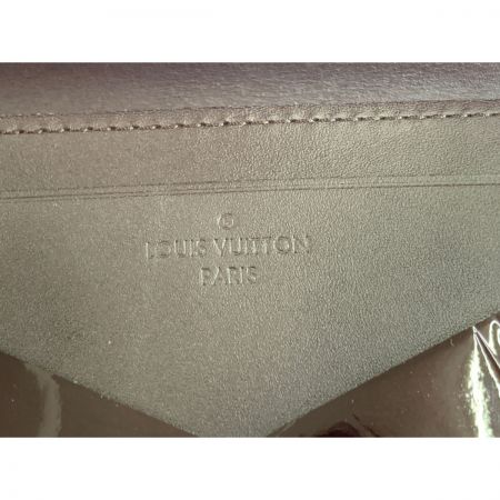 LOUIS VUITTON ルイヴィトン モノグラム ヴェルニ ポルトフォイユ ジャンヌ レディース 二つ折り長財布 M61688 エンジ