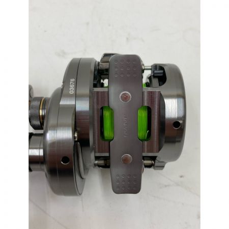  SHIMANO シマノ BFS HG LEFT 17カルカッタコンクエスト LEFT 03676 ベイトリール ※ハンドルカスタム