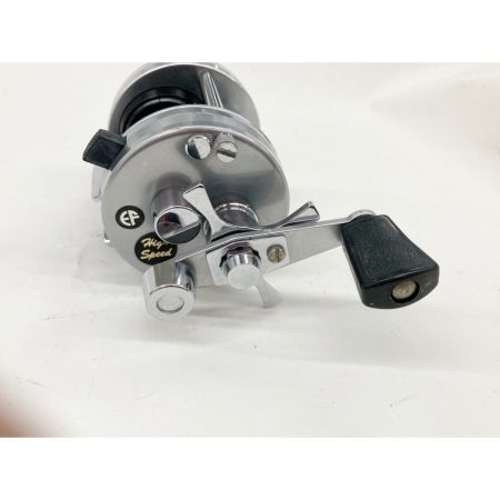  Abu Garcia アブガルシア Ambassadeur SWEDEN リール 番手不明 ジャンク品