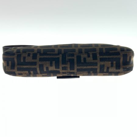  FENDI フェンディ ズッカ柄 マンマバケット セミショルダーバッグ 26424 ブラウン