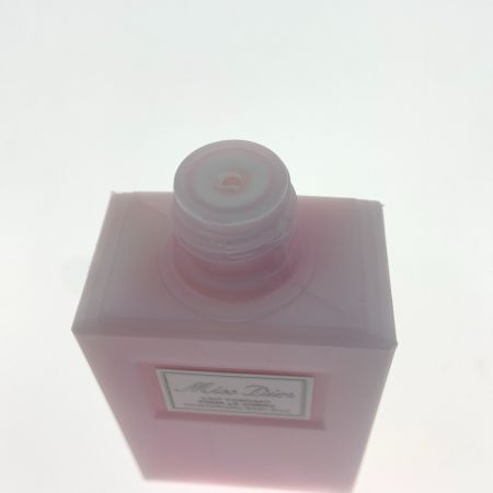  Christian Dior クリスチャンディオール ブルーミングブーケ オードュ トワレ 50ml ボディミルク75ml コフレ