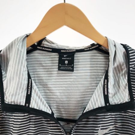  NIKE ナイキ メンズ ナイロンパーカー サイズM 833112-010 ブラック×ホワイト