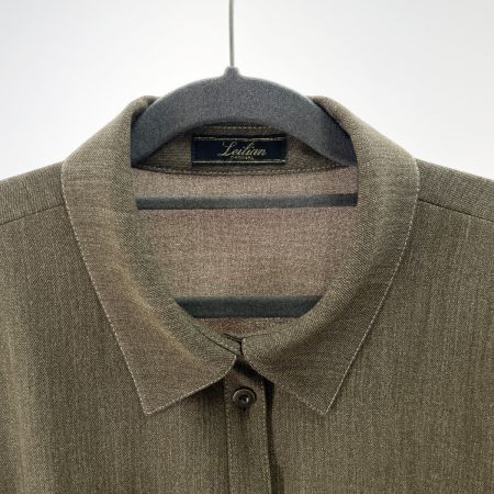  Leilian レリアン レディース  シャツ サイズ17+ カーキ