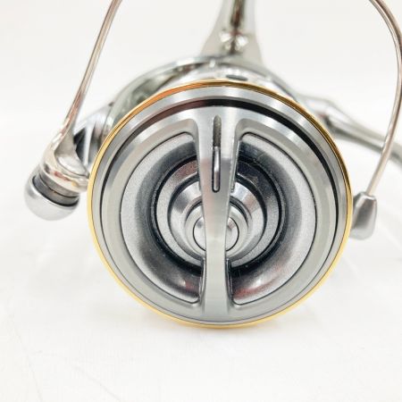 ◆STELLA◆18◆C3000XG◆シマノ◆03805◆スピニングリール◆ SHIMANO シマノ STELLA 18ステラ C3000XG 03805 スピニング