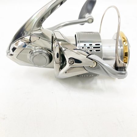 中古】 SHIMANO シマノ STELLA 18ステラ C3000XG 03805 スピニング