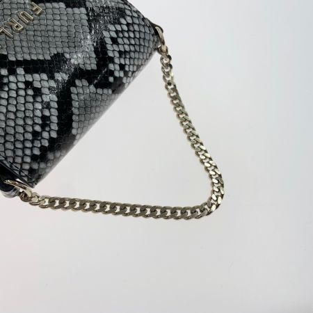  FURLA フルラ 2way ミニ ショルダーバッグ ポシェット ブラック x ホワイト