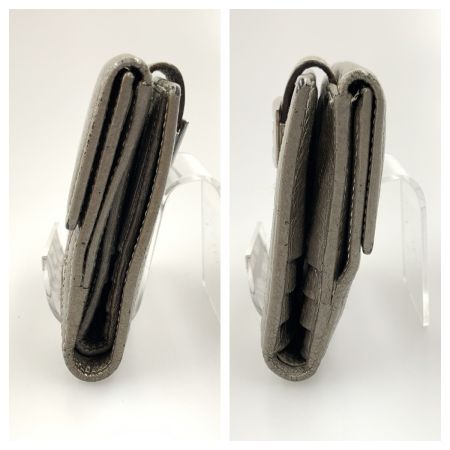  FENDI フェンディ ズッカ柄 二つ折り 短財布 ベージュ