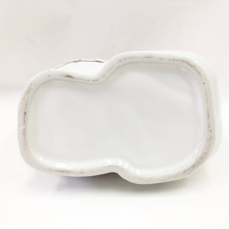 【北海道内限定発送】 ROYAL サントリーローヤル 陶器ボトル 干支 兔 １２年 ウィスキー 600ml 43% 未開栓