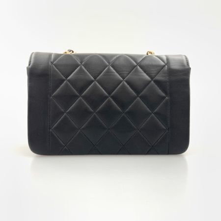  CHANEL シャネル ダイアナ マトラッセ チェーン ショルダーバッグ A01164 ブラック