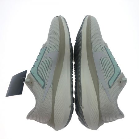  NIKE ナイキ エア ズーム ペガサス 40 プレミアムランニングシューズ 24.5cm FN7629-030 ホワイト