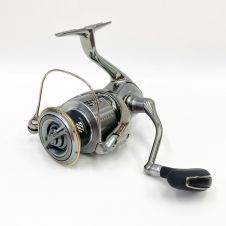 中古】 SHIMANO シマノ STELLA 18ステラ C3000XG 03805 スピニング