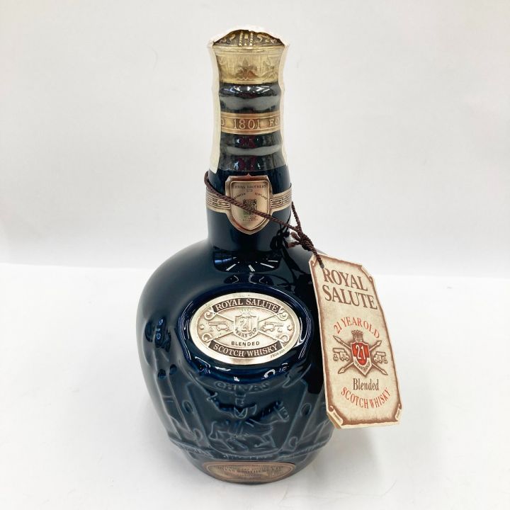 ROYAL SALUTE(CHIVAS REGAL) ロイヤルサルート シーバスリーガル 21年 青陶器 700ml スコッチ ウイスキー  未開栓｜中古｜なんでもリサイクルビッグバン