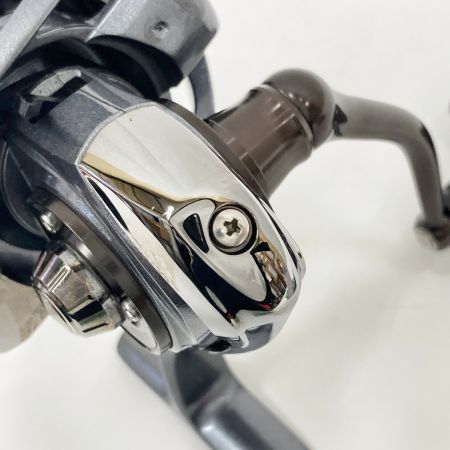  DAIWA ダイワ LUVIAS ポーチ付 15 ルビアス 3012H 00055640 スピニングリール