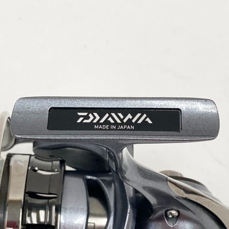  DAIWA ダイワ LUVIAS ポーチ付 15 ルビアス 3012H 00055640 スピニングリール