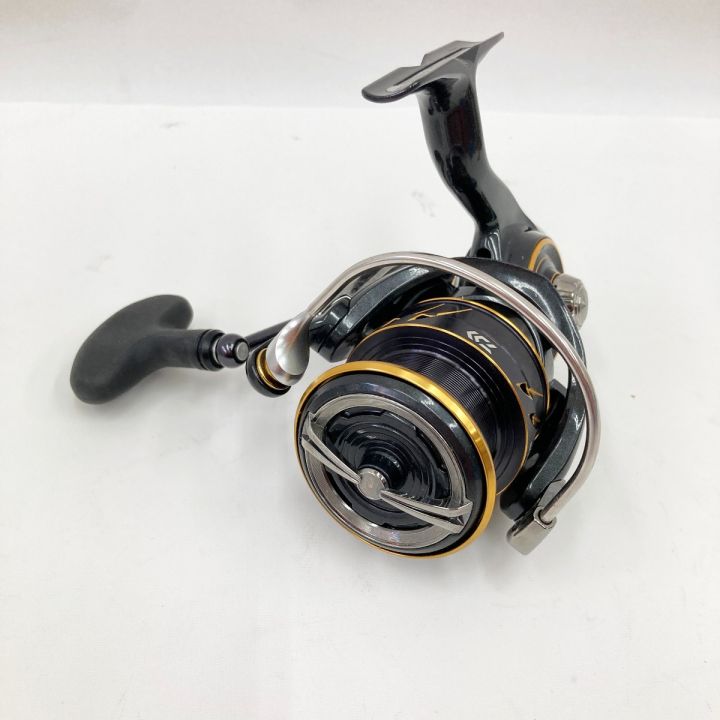 DAIWA ダイワ CALDIA 21 カルディア LT 4000-CXH 00060291 スピニングリール｜中古｜なんでもリサイクルビッグバン