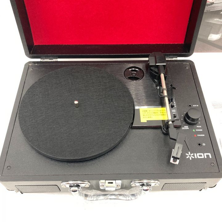 ION×hide 特製ポータブル・レコードプレーヤー ION×hide 特製ポータブル・レコードプレーヤー