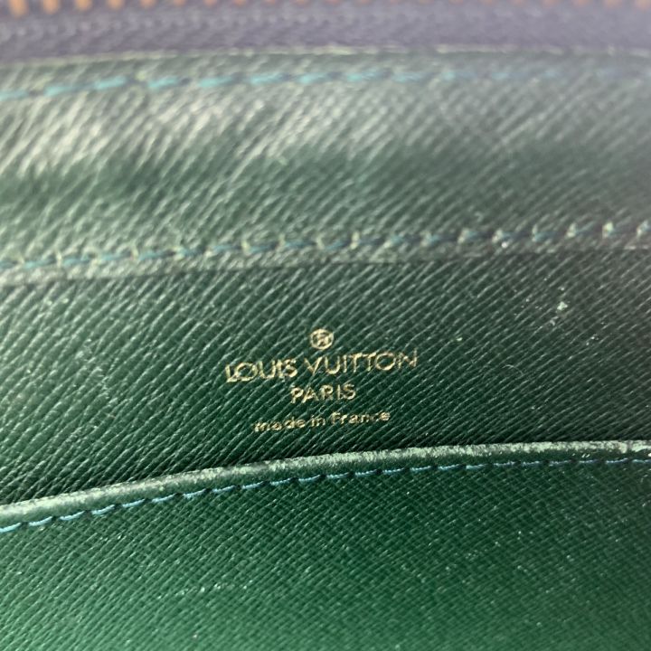 中古】 LOUIS VUITTON ルイヴィトン タイガ バイカル クラッチバッグ M30184 グリーン｜総合リサイクルショップ  なんでもリサイクルビッグバン オンラインストア