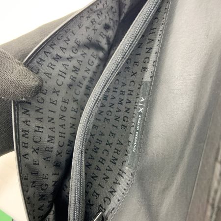  ARMANI アルマーニ  EXCHANGE  AX ラウンド ロゴ ファスナー レザー長財布 ブラック