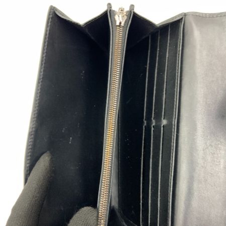  LOUIS VUITTON ルイヴィトン モノグラム ヴェルニ ポルトフォイユ サラ ノワール 二つ折り長財布  M93524 ブラック