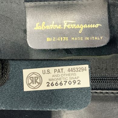 Salvatore Ferragamo サルヴァトーレフェラガモ ヴァラリボン 2Way 
