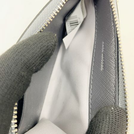  MARC JACOBS マークジェイコブス ザ ユティリティ スナップショット トップジップ マルチ ウォレット  2F3SMP063S07 グレー×ブラック