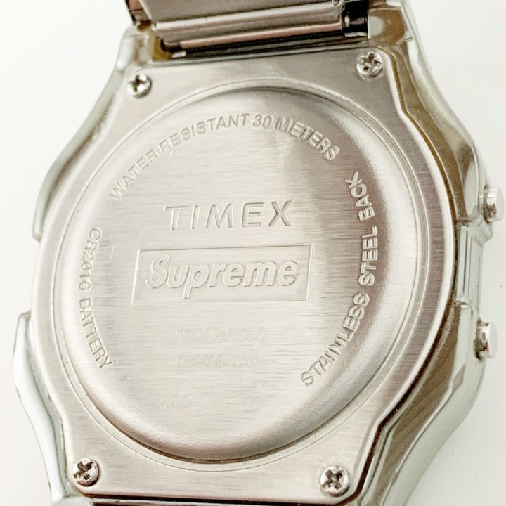 TIMEX タイメックス Supreme シュプリーム コラボ 腕時計 TW2U03500 シルバー｜中古｜なんでもリサイクルビッグバン