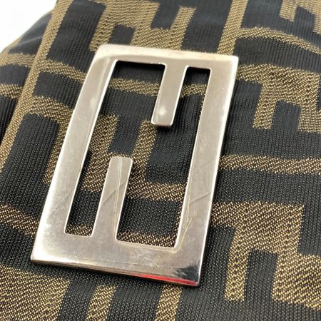  FENDI フェンディ ズッカ ワンショルダーバッグ ショルダーバッグ ナイロン 2305.26776.018 ブラウン