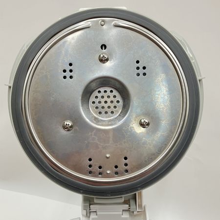  ZOJIRUSHI CORPORATION 象印 スチーム式加湿器 2.2L 2021年製 EE-RR35