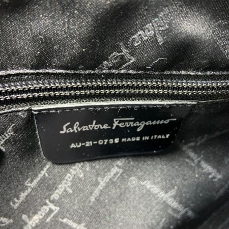  Salvatore Ferragamo サルヴァトーレフェラガモ ワンショルダーバッグ AU-21 0735 ブラック