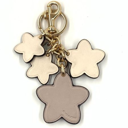  COACH コーチ 花形 桜 チャーム キーホルダー キーリング ベージュ