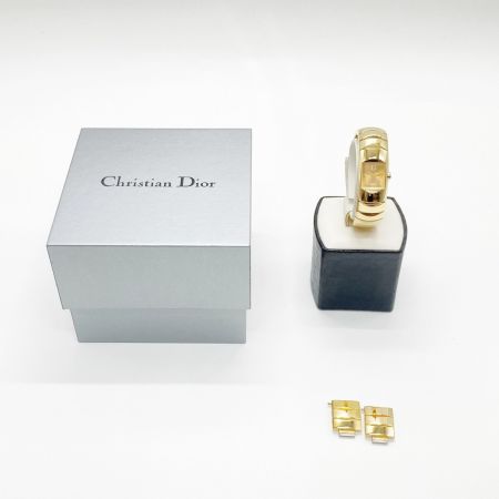  Christian Dior クリスチャンディオール ディオリフィック クォーツ 腕時計 D102-150 ゴールド