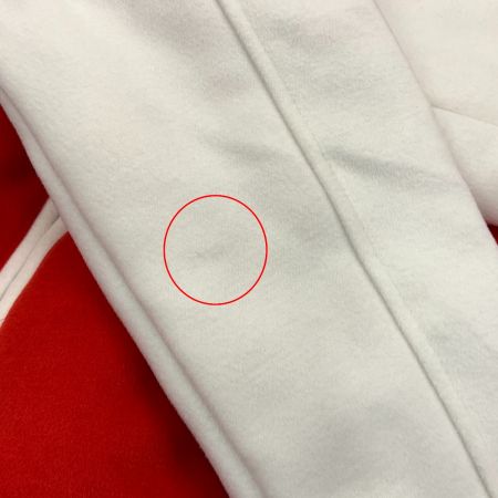  Coca-Cola コカコーラ マーベル コラボ限定 スタジアムジャケット  デッドプール サイズS 74370 ホワイト x レッド