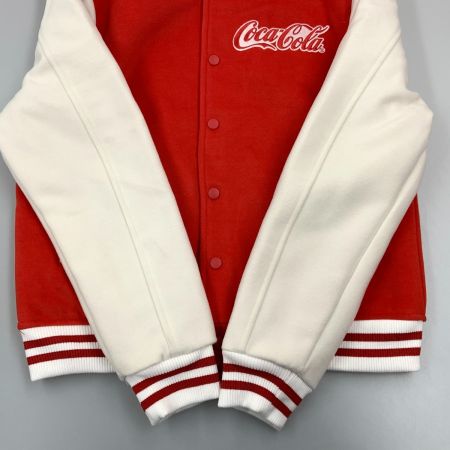  Coca-Cola コカコーラ マーベル コラボ限定 スタジアムジャケット  デッドプール サイズS 74370 ホワイト x レッド