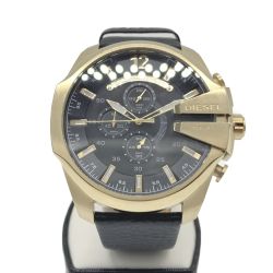 〇〇 DIESEL ディーゼル MEGA CHIEF メガチーフ クォーツ腕時計 DZ4344 ゴールド x ブラック Bランク