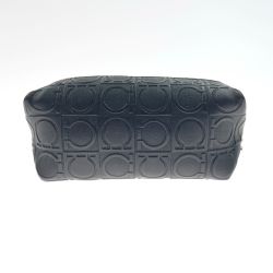 〇〇 Ferragamo フェラガモ ガンチーニ ポーチ バニティ ブラック Bランク