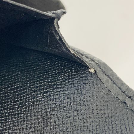  LOUIS VUITTON ルイヴィトン タイガ ポルトカルトクレディ 二つ折り長財布 財布 Ｍ31002 ブラック