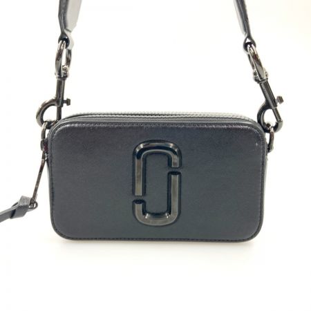  MARC BY MARC JACOBS マークバイマークジェイコブス ザ スナップショット DTM　ショルダーバッグ　カメラバッグ M0014867 001 ブラック