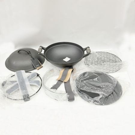  Barebones All-In-One Cast Iron Grill アイアンオーブン 未使用品
