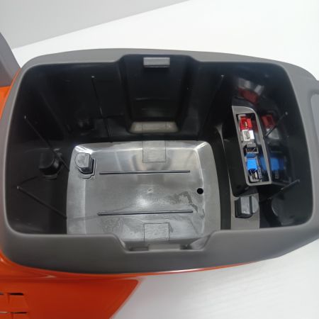 Husqvarna ハスクバーナ チェーンソー 未使用品(S) 充電器・充電池1個付 コードレス式 136LI